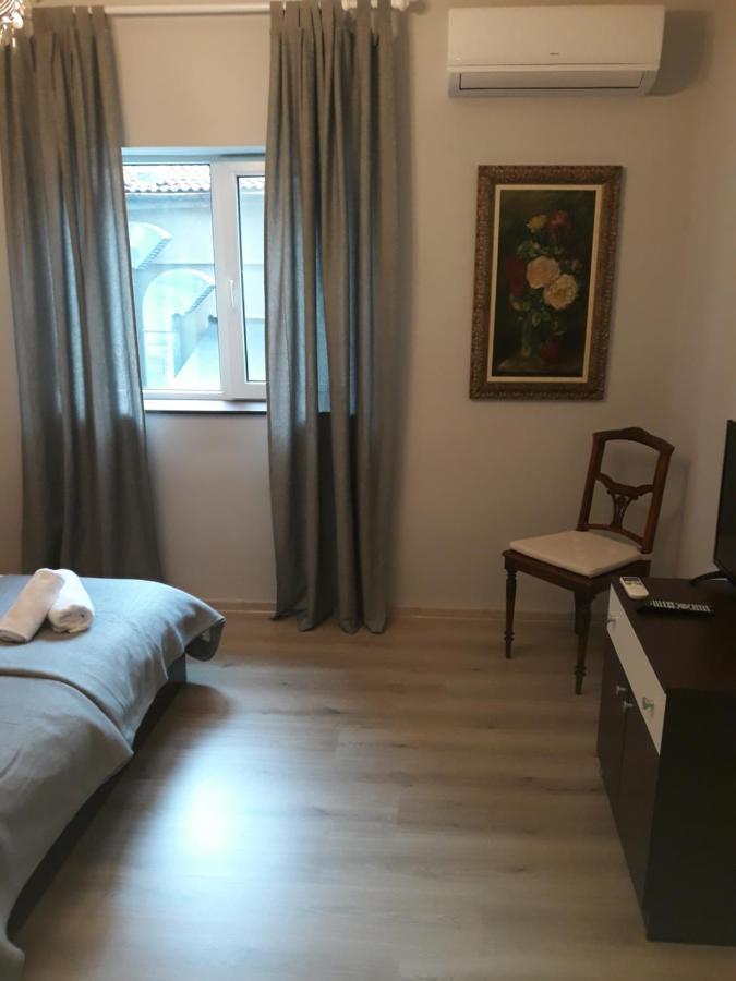 Flat In Varna, Central Location, Close To Beach Eksteriør billede